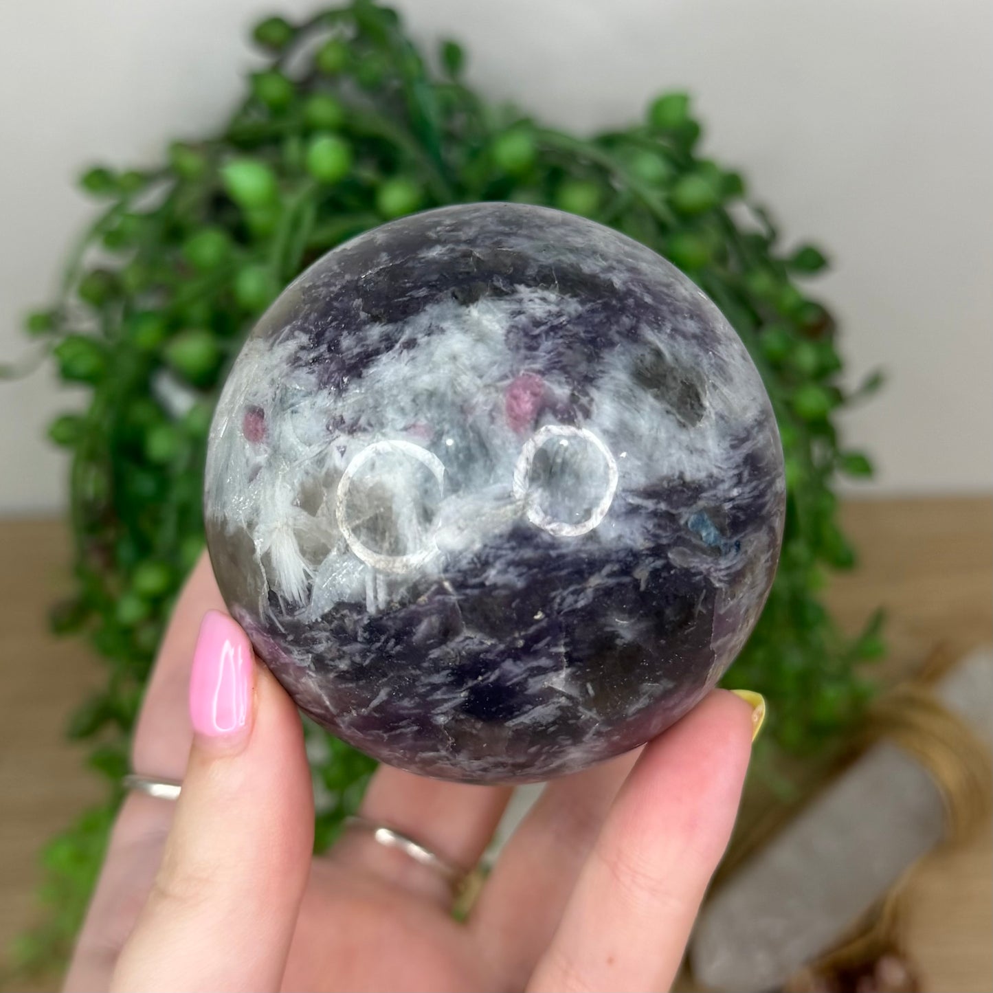 Unicorn Stone Sphere (Y64)