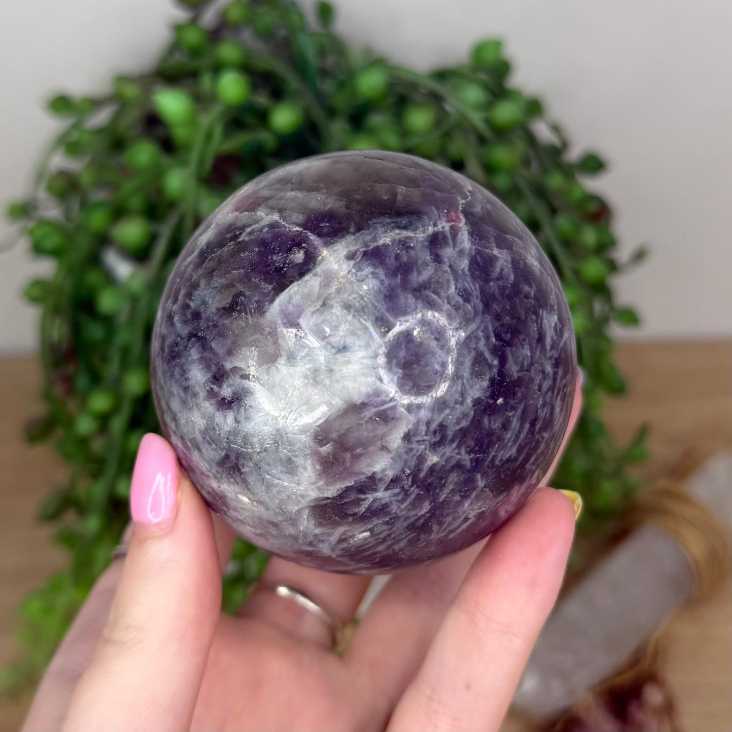 Unicorn Stone Sphere (Y64)