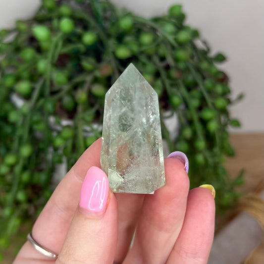Green Quartz Point (Y46)