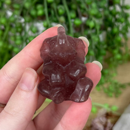 Strawberry Quartz Sitting Elephant (S121)