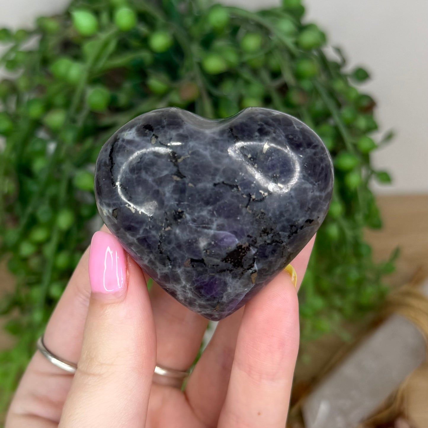 Spurrite Strombolite Heart (Y97)