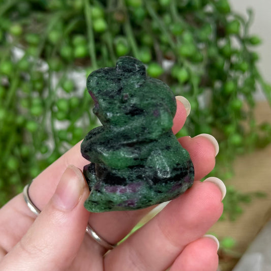 Ruby In Zoisite Sitting Elephant (S118)