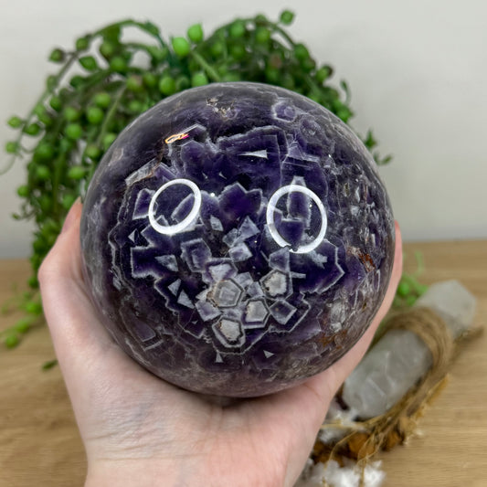 Dream Amethyst Sphere (N799)