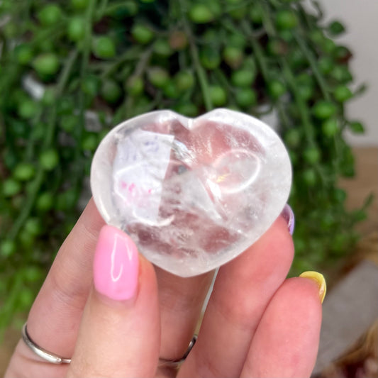 Clear Quartz Heart (X957)