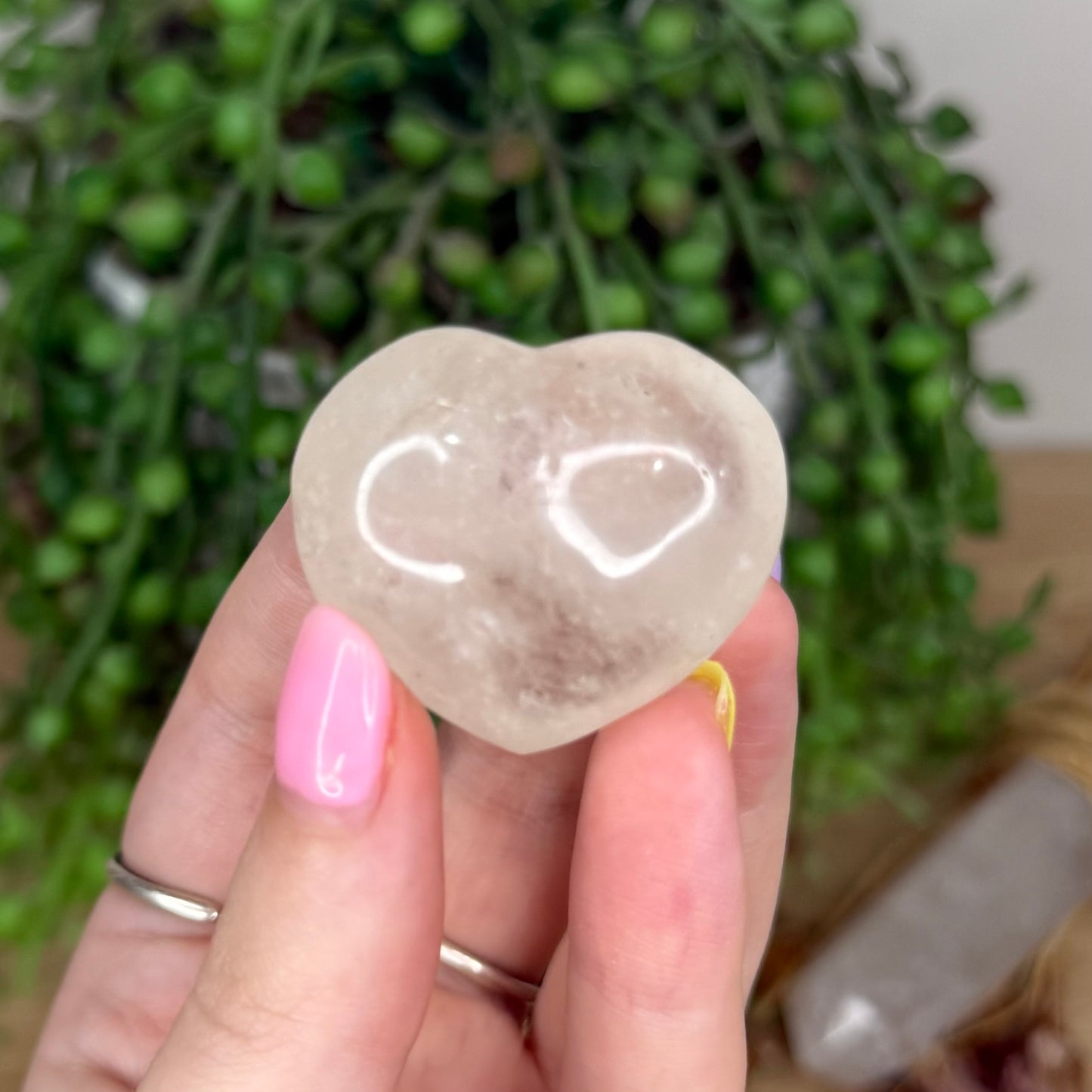 Clear Quartz Heart (X958)