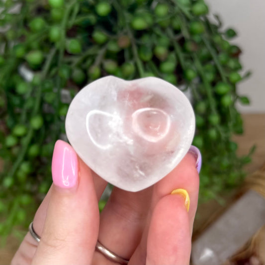 Clear Quartz Heart (X959)