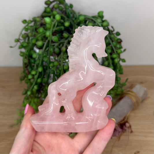 Rose Quartz Horse (U600)