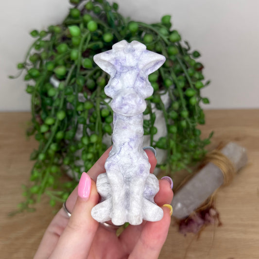 Purple Jade Giraffe (T189)