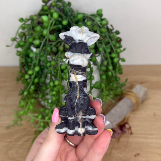 Black Zebra Jasper Giraffe (T185)