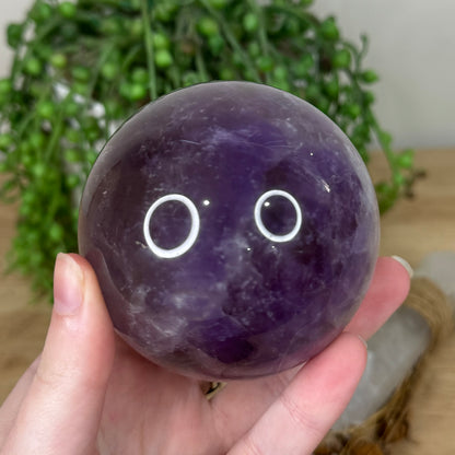 Amethyst Sphere (S8)