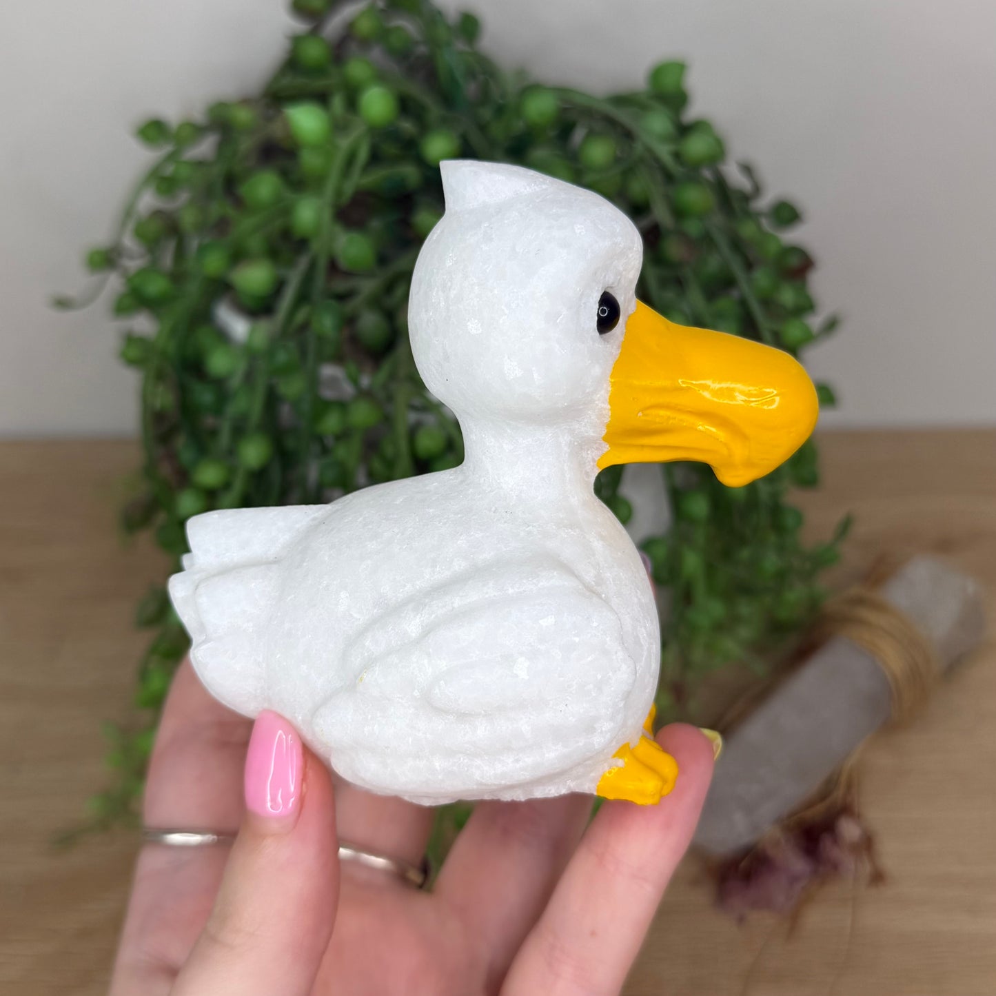 White Jade Pelican (X917) (X918)