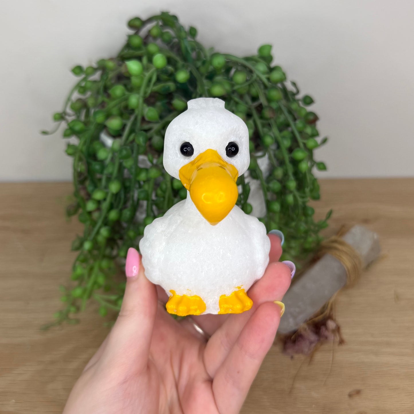 White Jade Pelican (X917) (X918)