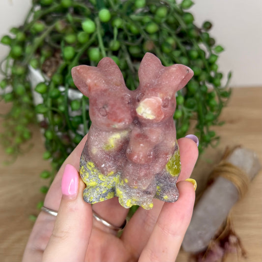 Plum Blossom Jasper Bunny Family (Y161)