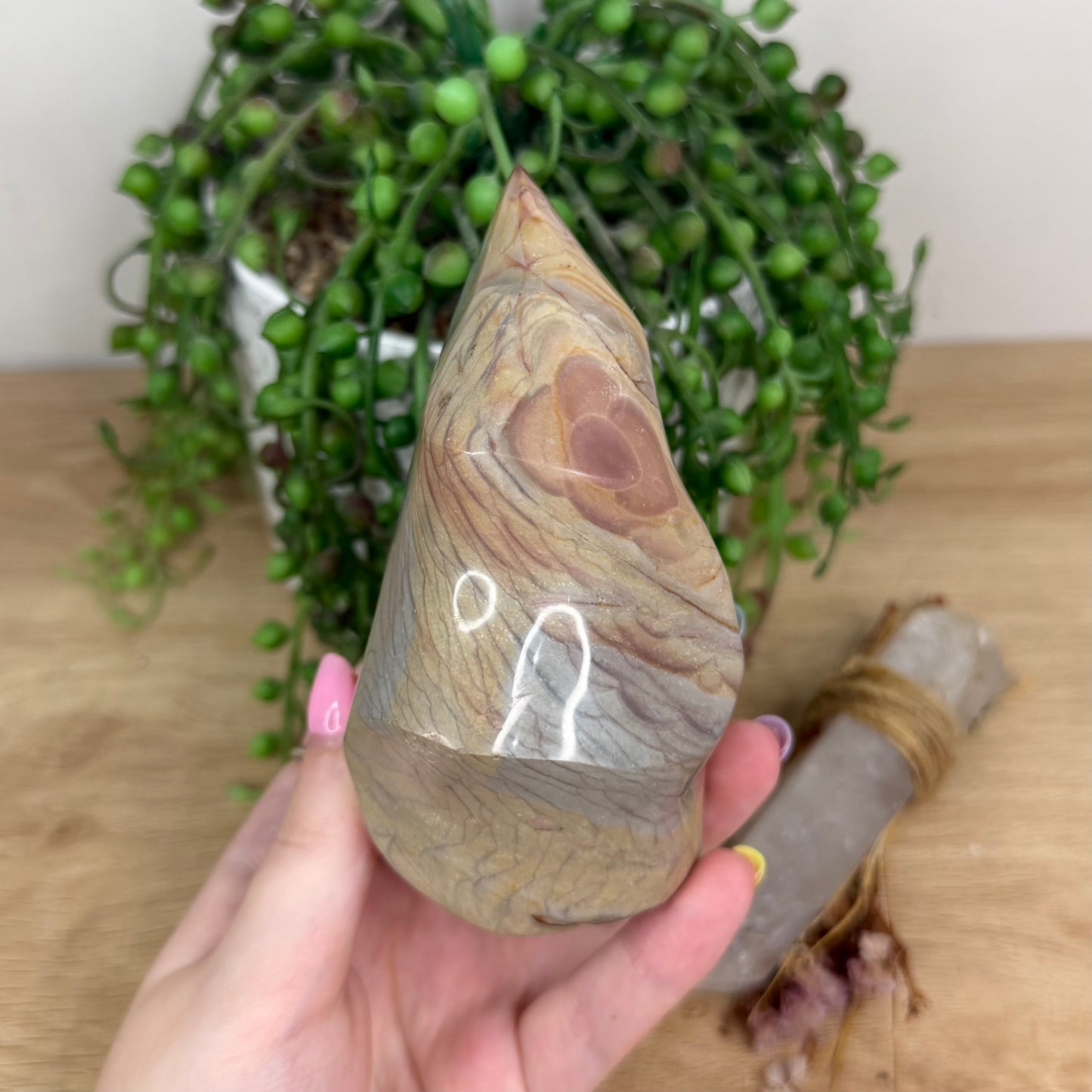 Polychrome Jasper Flame (Y156)