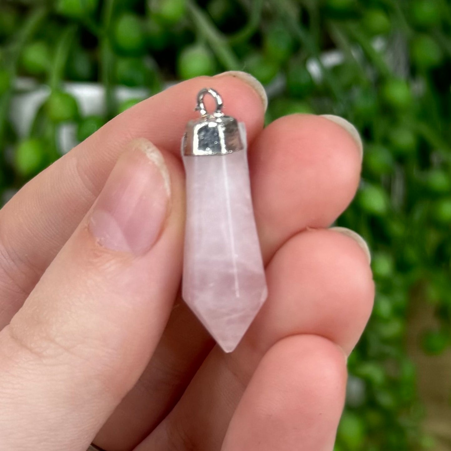 Rose Quartz Pendant (I717)