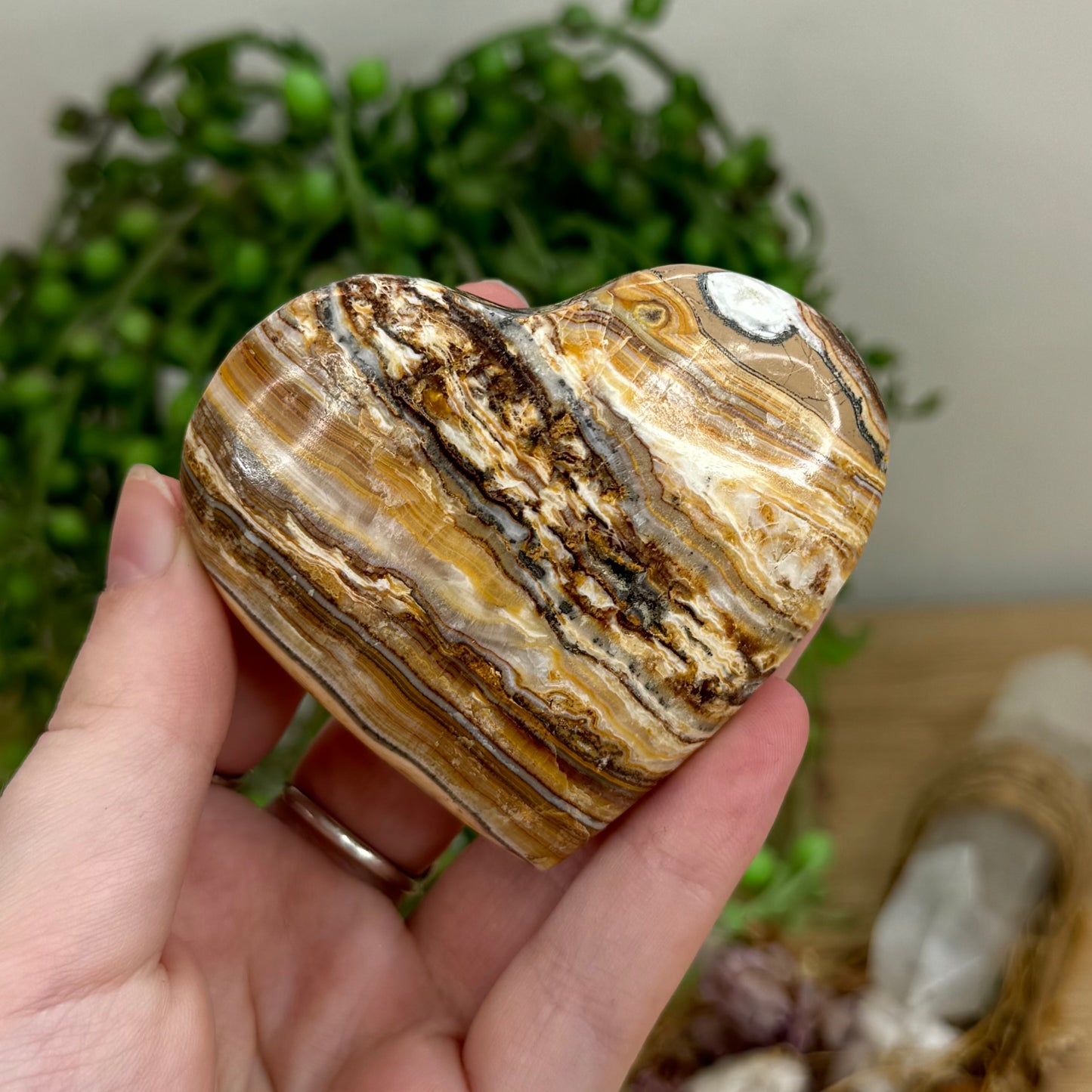 Brown Aragonite Heart (O45)