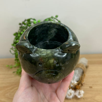 Green Jade Bear Pot (O79)