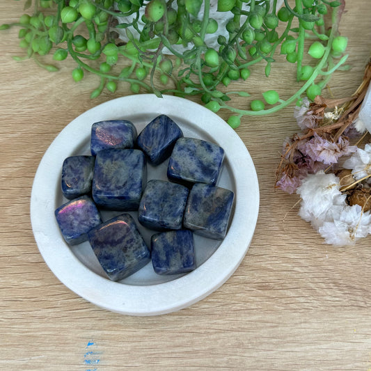 Sodalite Cubes