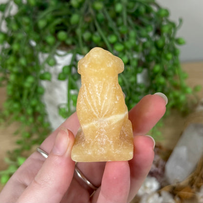Yellow Calcite Wolf (S403)