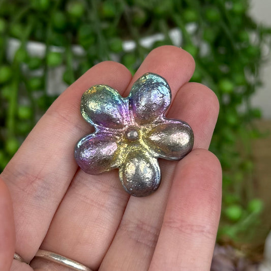 Aura Bismuth Flower (L468)