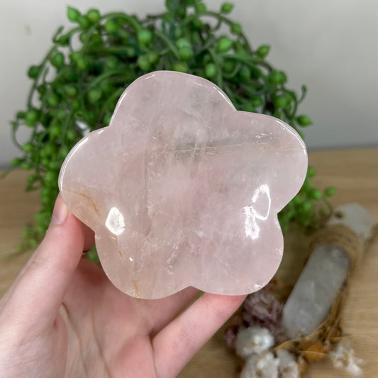 Rose Quartz Flower Bowl (S423)