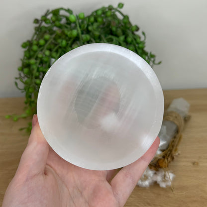 Selenite Bowl (L22)