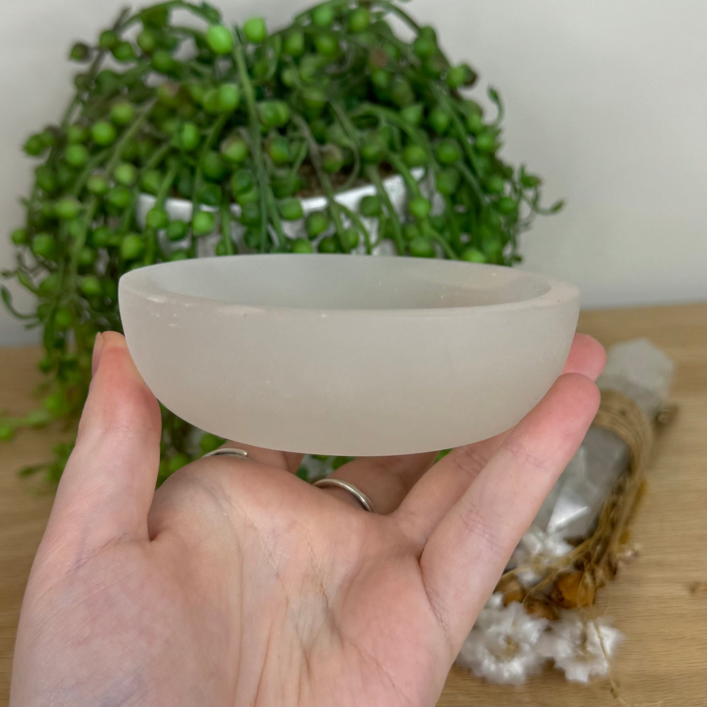 Selenite Bowl (L21)