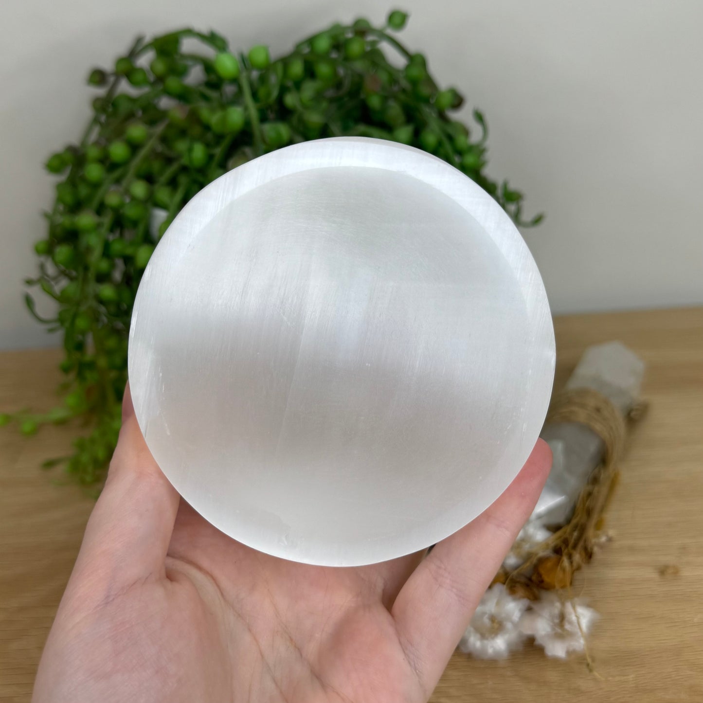 Selenite Bowl (L20)