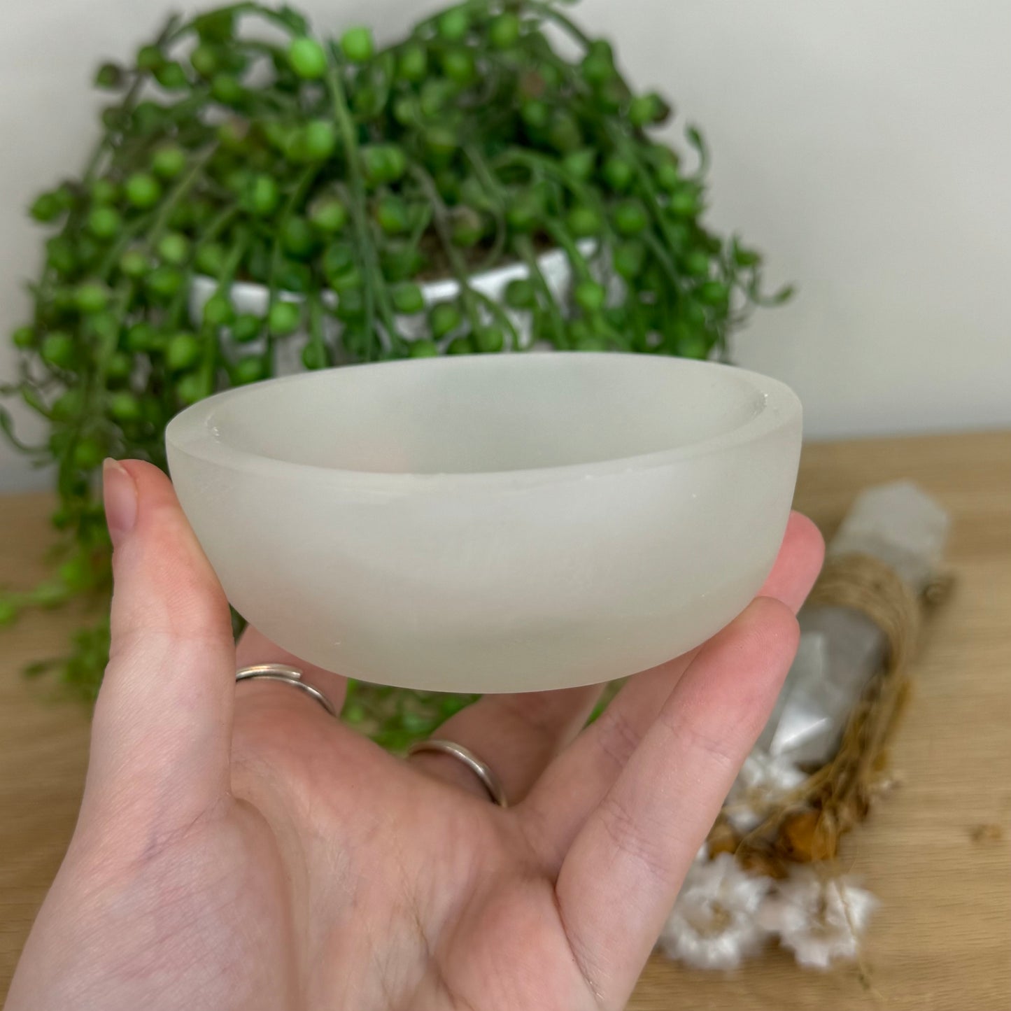 Selenite Bowl (L20)