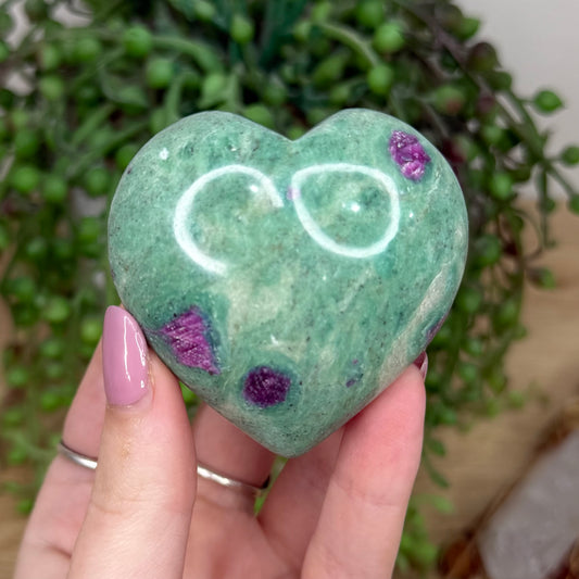 Ruby In Fuchsite Heart (Y634)