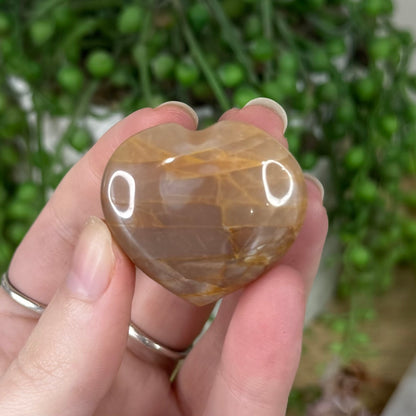 Peach Moonstone / Sunstone Heart (S356)