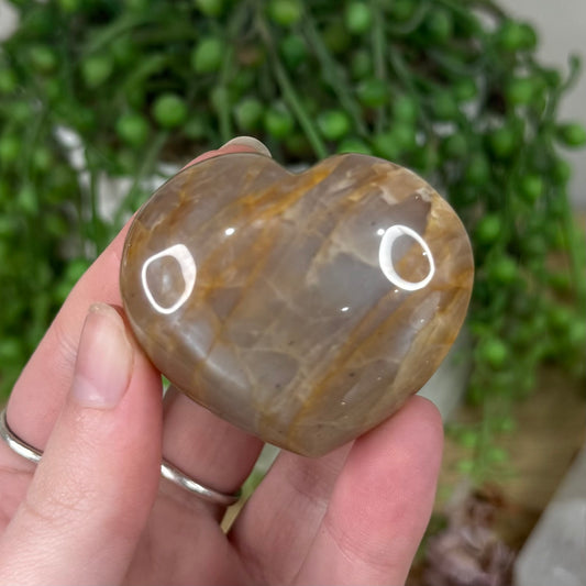 Peach Moonstone / Sunstone Heart (S387)