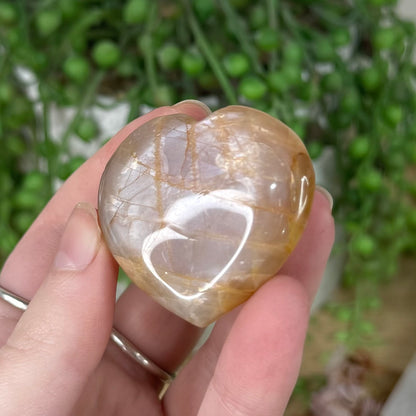 Peach Moonstone / Sunstone Heart (S374)