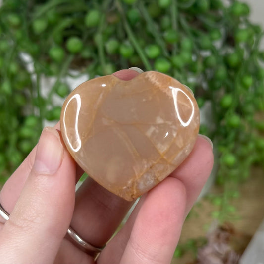 Peach Moonstone / Sunstone Heart (S368)