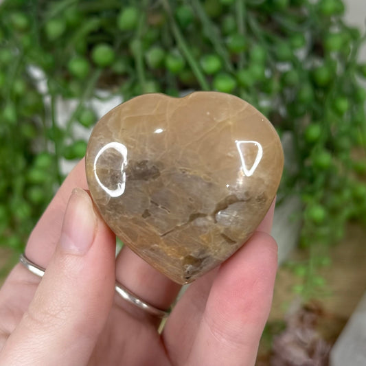 Peach Moonstone / Sunstone Heart (S380)