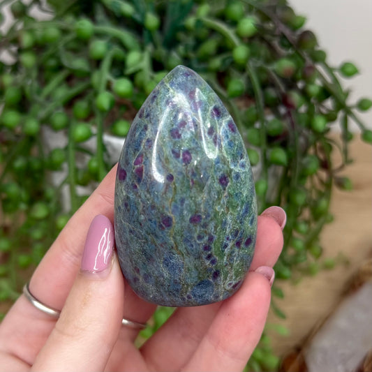 Ruby In Kyanite Arch Free Form (Y653)