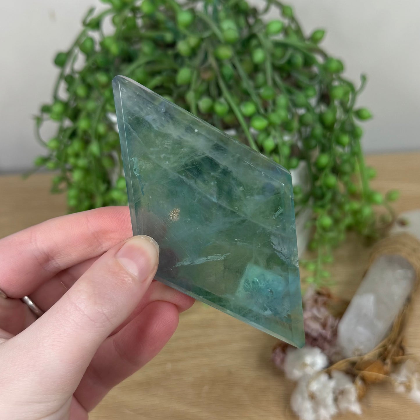 Fluorite Diamond (S506)