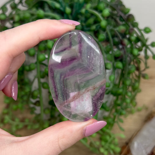 Fluorite Palm Stone (Y783)