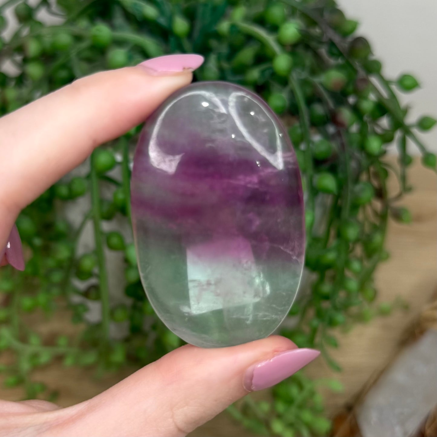Fluorite Palm Stone (Y784)