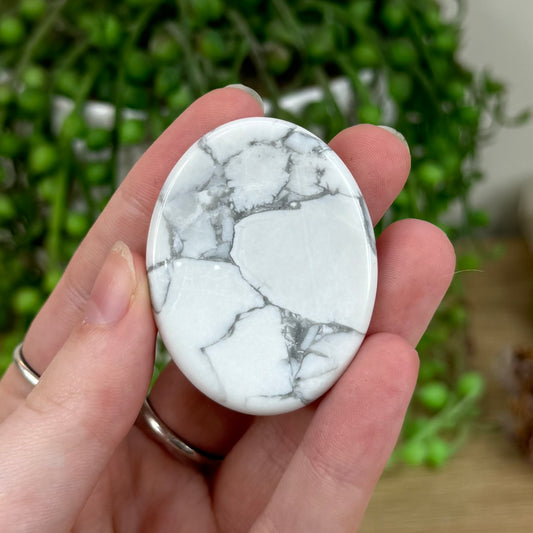 Howlite Lucky Stone