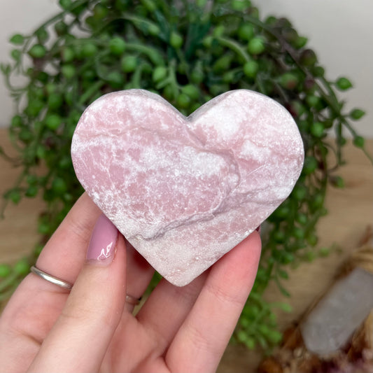 Pink Opal Heart (Y491)