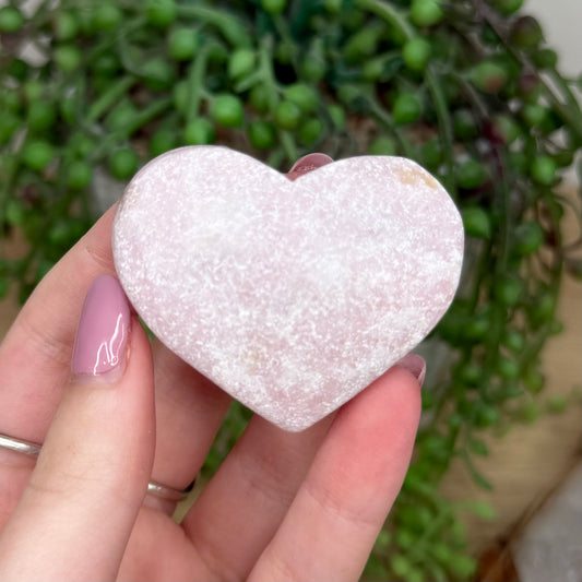 Pink Opal Heart (Y481)