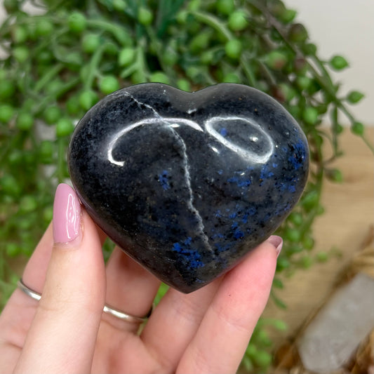 Dumortierite Heart (Y628)