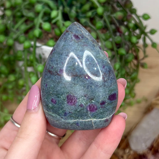 Ruby In Kyanite Arch Free Form (Y655)