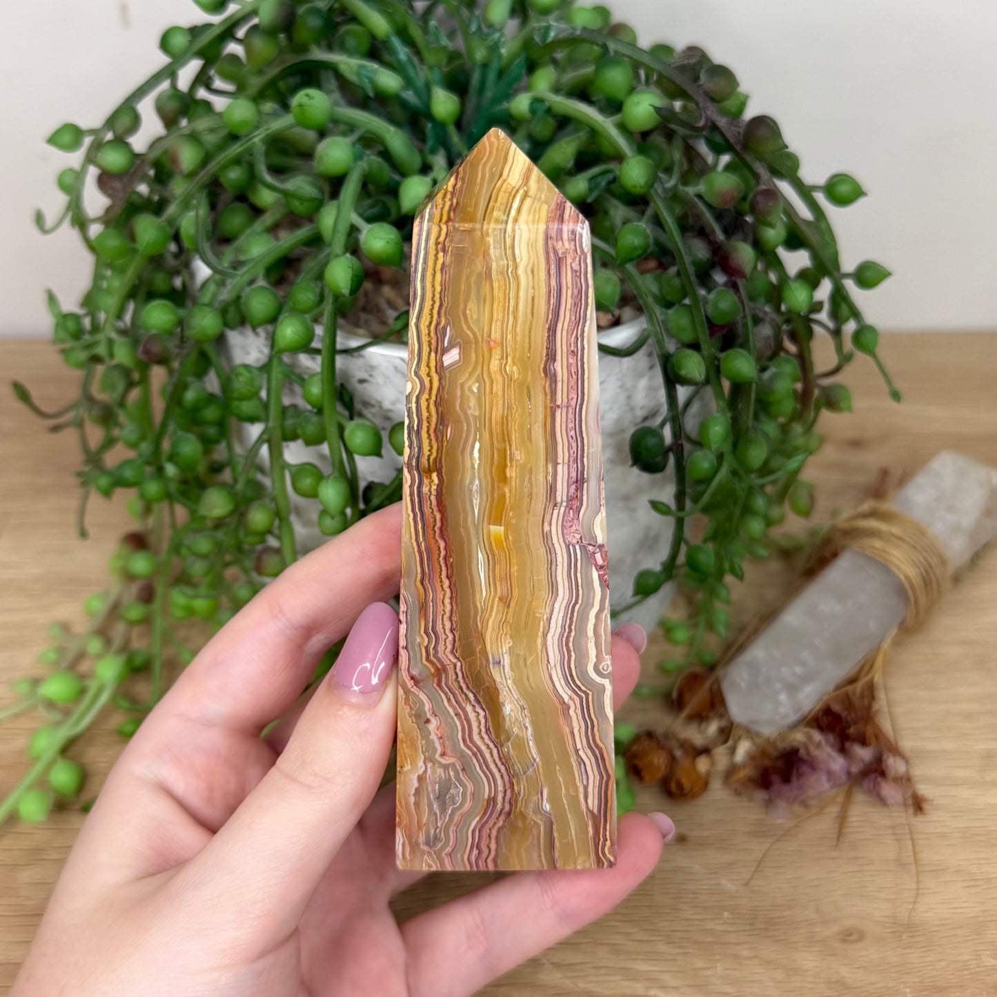 Pink Crazy Lace Agate Tower (Y801)