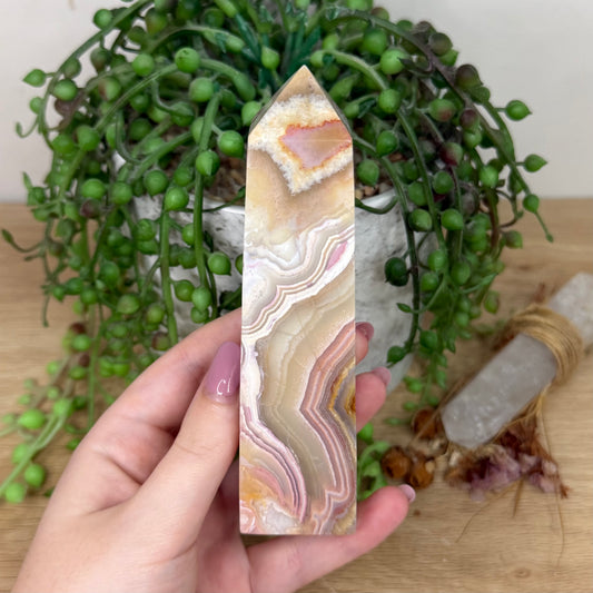 Pink Crazy Lace Agate Tower (Y806)
