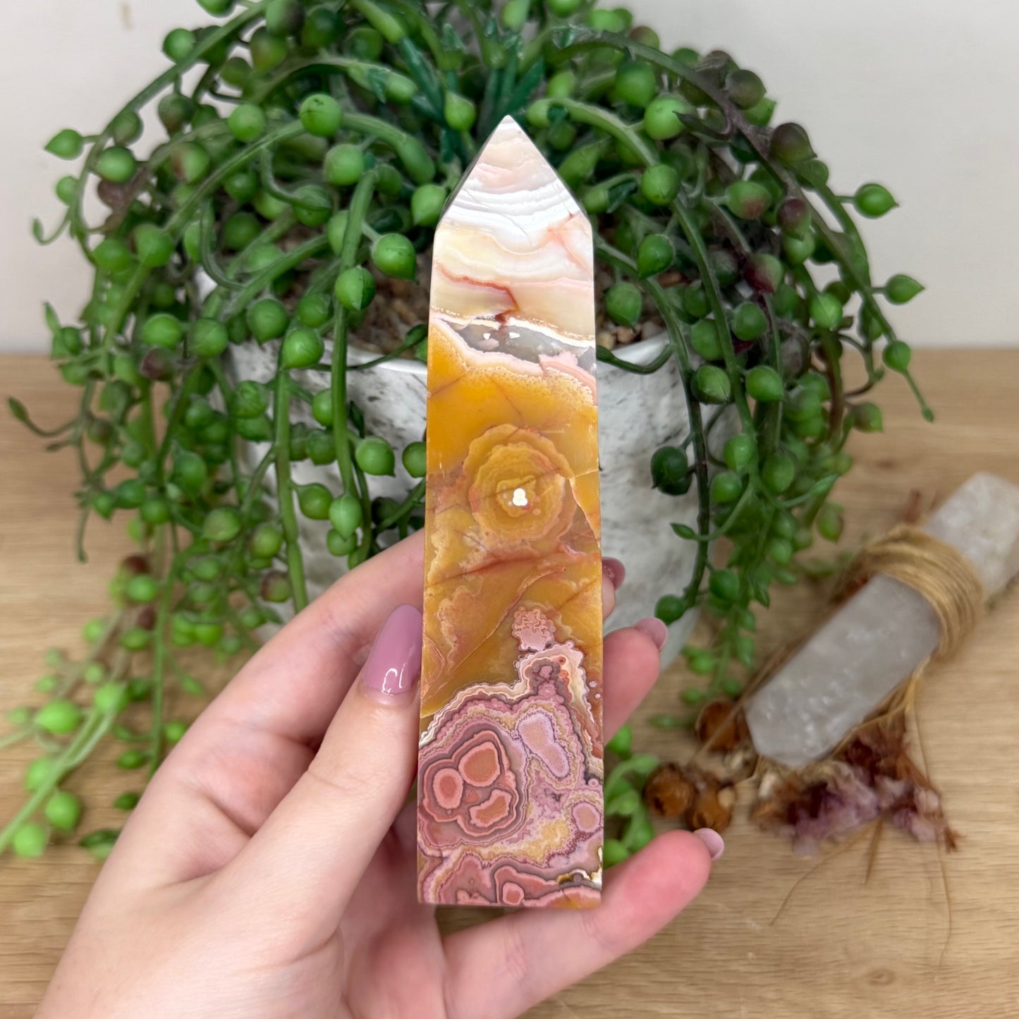 Pink Crazy Lace Agate Tower (Y805)