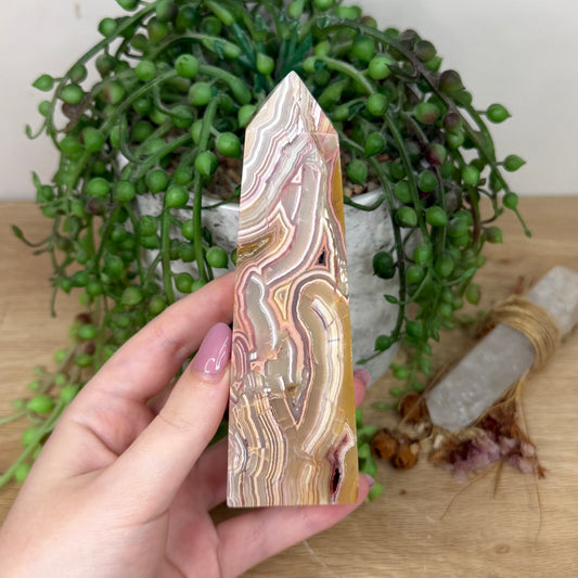 Pink Crazy Lace Agate Tower (Y802)