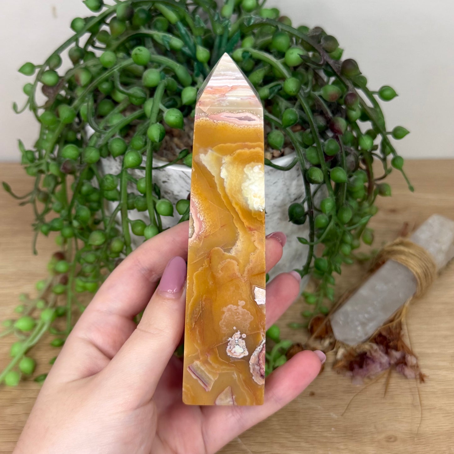 Pink Crazy Lace Agate Tower (Y802)