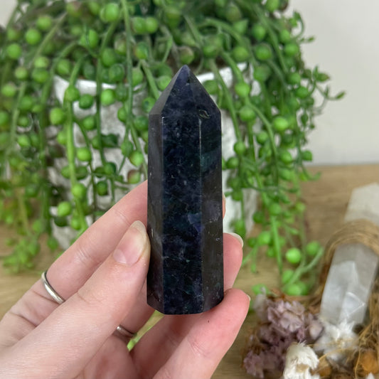 Iolite Point (O182)